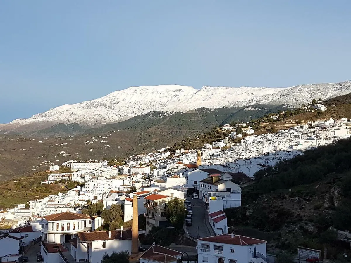 Competa Suites 0*,